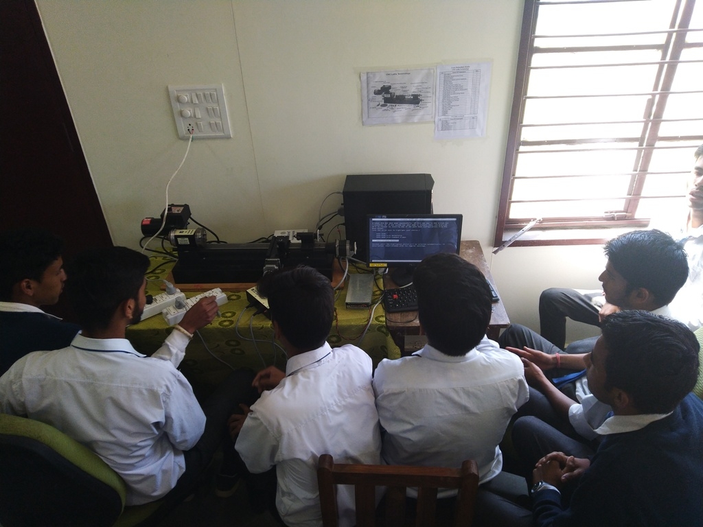 CNC Lab (1)